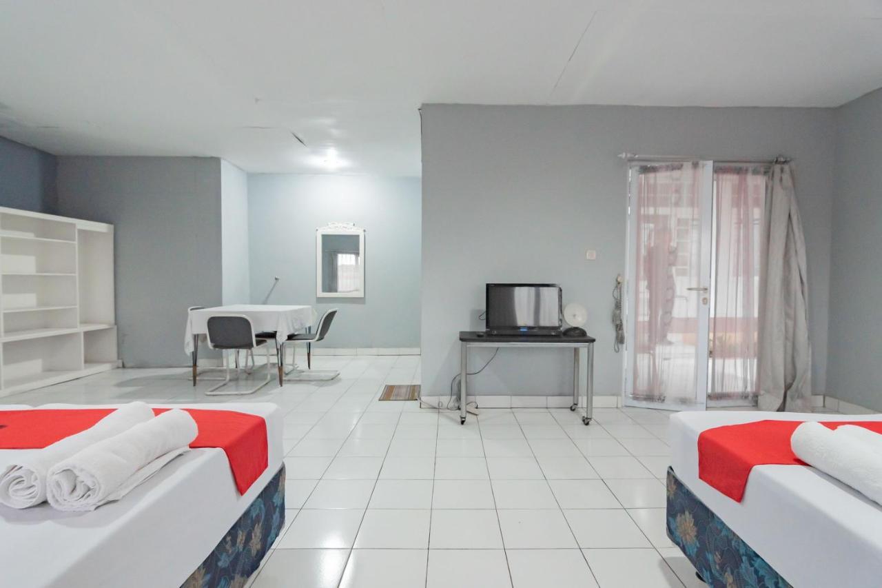 Reddoorz At Jalan Raya Lembang Hotel Padasul Екстериор снимка
