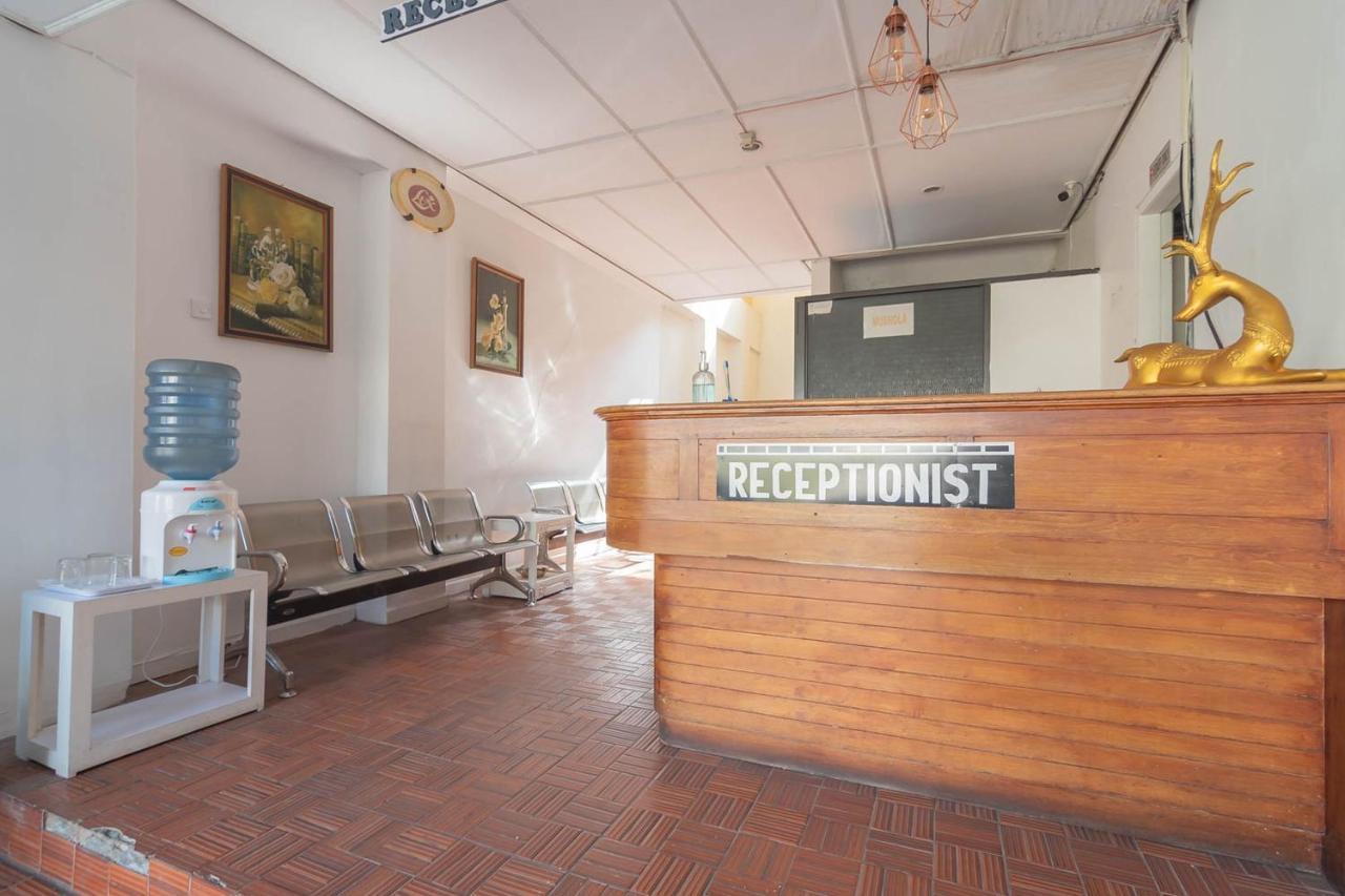 Reddoorz At Jalan Raya Lembang Hotel Padasul Екстериор снимка